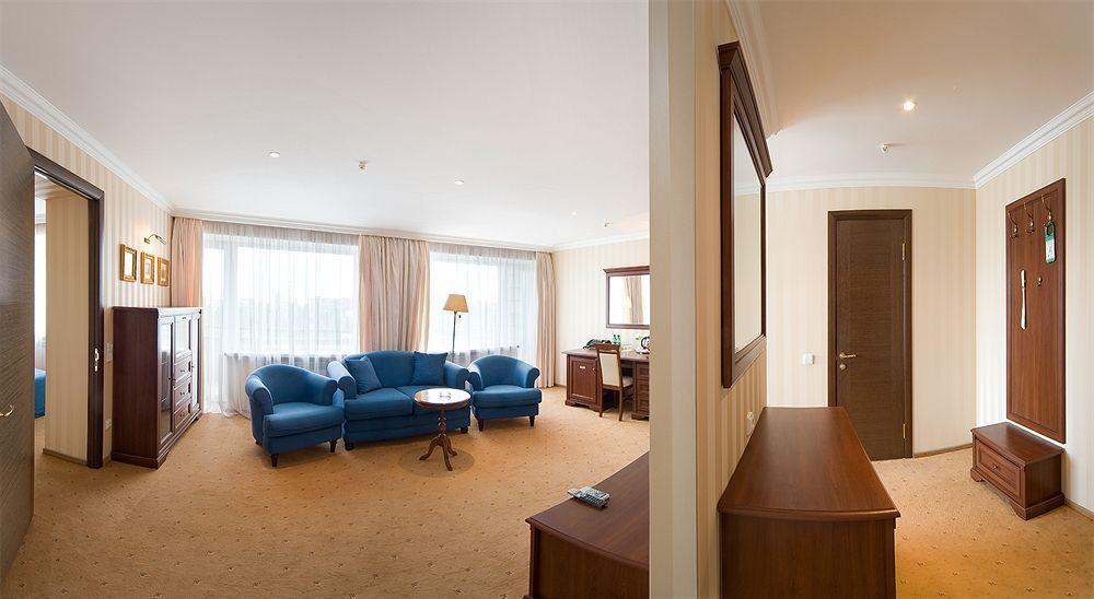 Intourist Hotel Zaporizhia Quarto foto