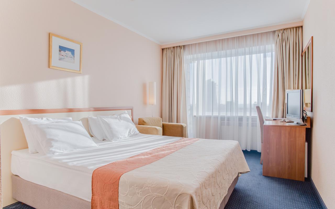 Intourist Hotel Zaporizhia Quarto foto